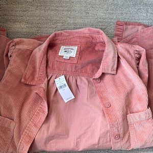 American Eagle button up shirt (oversized)